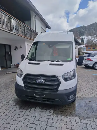 Ford Transit Van 350 L3 — Utilitaire robuste 170 ch, kilométrage maîtrisé — vue extérieure