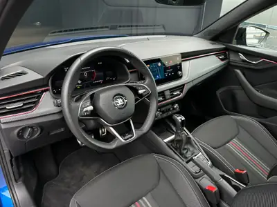 Skoda Kamiq 1.5 TSI Monte Carlo — SUV compact dynamique, 22'500 km seulement — Miniature 13