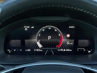 Skoda Scala 1.5 TSI Monte Carlo — Berline dynamique, garantie 5 ans, très peu kilométrée — Thumbnail 17