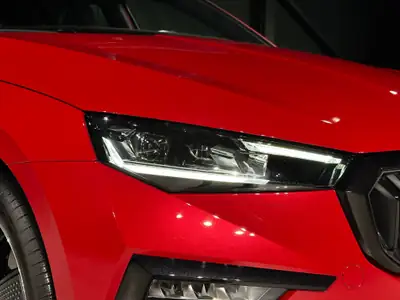 Skoda Scala 1.5 TSI Monte Carlo — Berline dynamique, garantie 5 ans, très peu kilométrée — Thumbnail 27