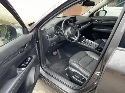 Mazda CX-5 2.2 D 175 Revolution AWD — SUV Diesel robuste, entretien à jour — Thumbnail 9