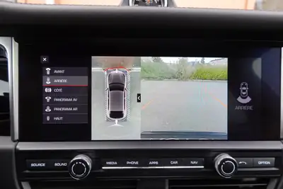 Porsche Macan Turbo PDK 2020 — 440 ch, Pack Chrono, Caméra 360° — Miniature 17