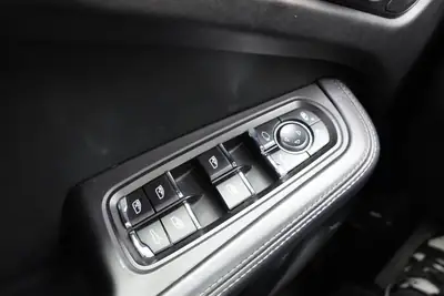 Porsche Macan Turbo PDK 2020 — 440 ch, Pack Chrono, Caméra 360° — Miniature 20
