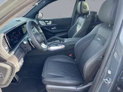 Mercedes-Benz GLS 63 AMG 4matic+ — SUV 7 places haute performance, 634 ch — Miniature 9