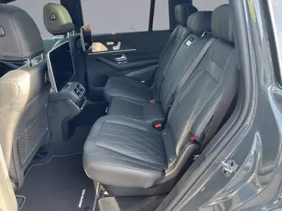 Mercedes-Benz GLS 63 AMG 4matic+ — SUV 7 places haute performance, 634 ch — Miniature 10