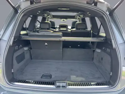 Mercedes-Benz GLS 63 AMG 4matic+ — SUV 7 places haute performance, 634 ch — Miniature 21
