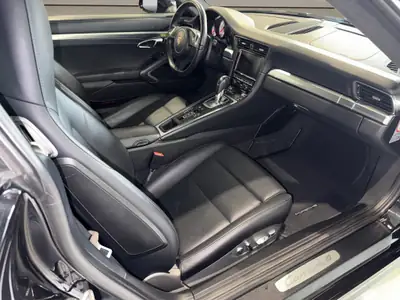 Porsche 911 Carrera 4 (991.1) — Coupé sportif iconique, 54'400 km, état impeccable — Miniatura 26