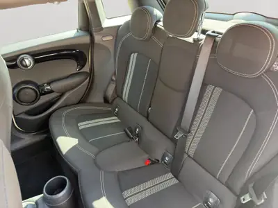 MINI Cooper S 2016 — Sportive et économique, historique sans sinistre — intérieur