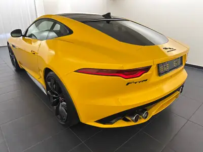 Jaguar F-Type 5.0 V8 R75 AWD — Coupé sport légendaire, 575 ch, garantie 12 mois — side view