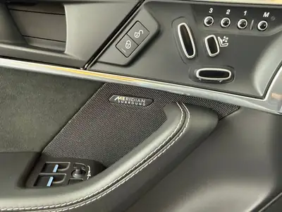 Jaguar F-Type 5.0 V8 R75 AWD — Coupé sport légendaire, 575 ch, garantie 12 mois — Thumbnail 14