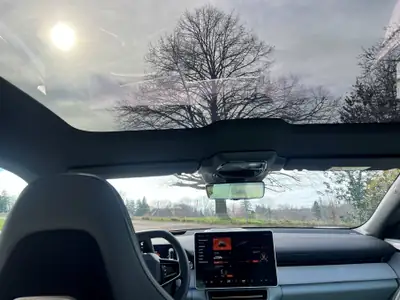 Polestar 4 Long Range Dual Motor — Berline électrique premium, 1900 km seulement — tableau de bord