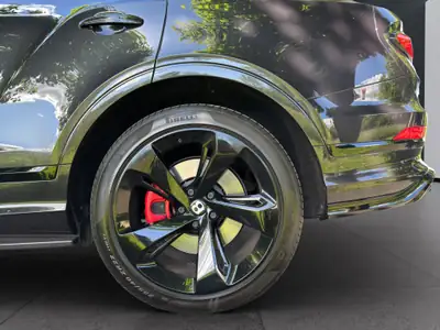 Bentley Bentayga V8 — SUV de luxe britannique, 549 ch, faible kilométrage — Thumbnail 21