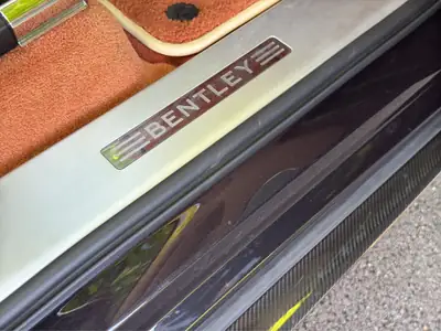 Bentley Bentayga V8 — SUV de luxe britannique, 549 ch, faible kilométrage — Thumbnail 26