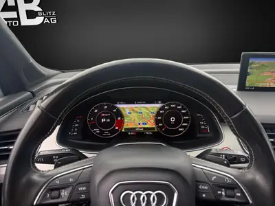 Audi SQ7 4.0 TDI — SUV 7 places premium, 435 ch et quattro intégral — Miniature 12