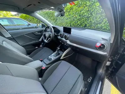 Audi Q2 35 TFSI Advanced — SUV compact premium, seulement 25'000 km — intérieur