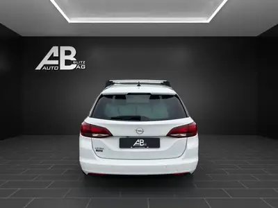 Opel Astra Sports Tourer 1.2 Turbo 145 ch — Break spacieux, frais d'entretien réduits — interior