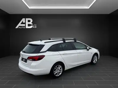 Opel Astra Sports Tourer 1.2 Turbo 145 ch — Break spacieux, frais d'entretien réduits — dashboard