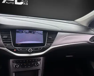 Opel Astra Sports Tourer 1.2 Turbo 145 ch — Break spacieux, frais d'entretien réduits — Thumbnail 12