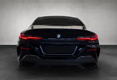 BMW 530 xDrive Luxury — Diesel performant, 98 000 km, équipement premium — fianco