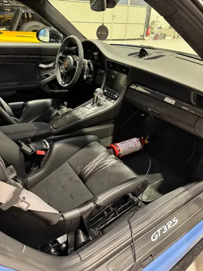 Porsche 911 4.0 GT3 RS PDK — Le coupé sportif ultime, 15'000 km seulement — détail