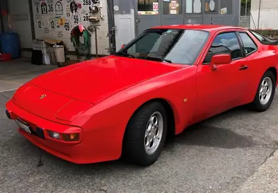 Porsche 944 2.5 1986 — Coupé sportif iconique, 185 000 km, sans sinistre — Außenansicht