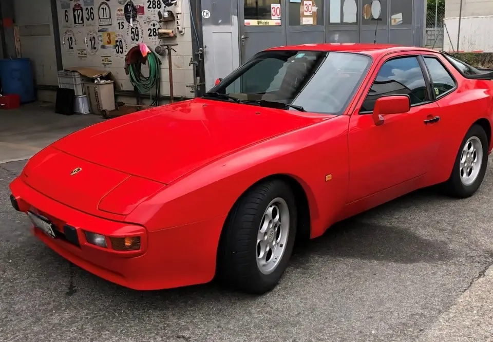 Porsche 944 2.5 1986 — Coupé sportif iconique, 185 000 km, sans sinistre — Außenansicht