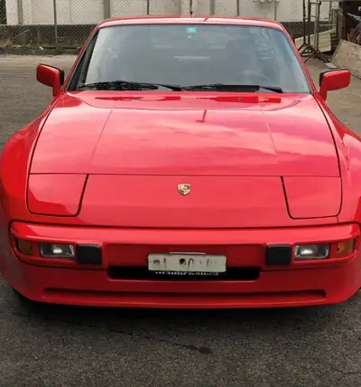 Porsche 944 2.5 1986 — Coupé sportif iconique, 185 000 km, sans sinistre — Heckansicht