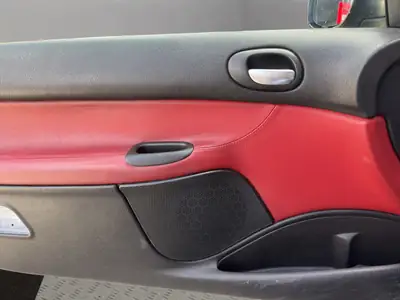 Peugeot 206 CC 2.0 16V — Cabriolet sportif, cuir premium et entretien complet — Thumbnail 12