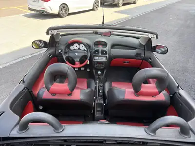 Peugeot 206 CC 2.0 16V — Cabriolet sportif, cuir premium et entretien complet — Thumbnail 19