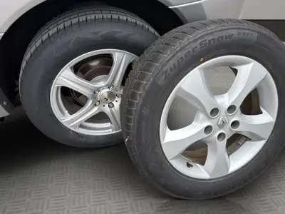 Renault Koleos 2.5 Dynamique Luxe 4x4 — SUV robuste, 4 roues motrices et cuir premium — Thumbnail 20