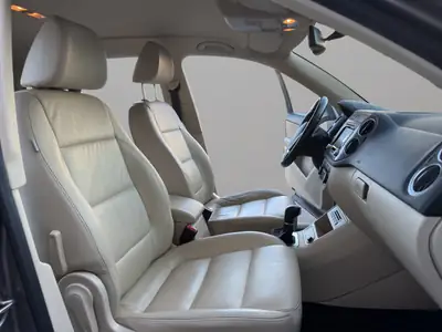 VW Tiguan 2.0 TDI Sport&Style — SUV robuste, moteur efficace, historique sans sinistre — Miniature 17