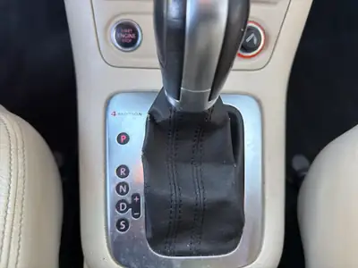 VW Tiguan 2.0 TDI Sport&Style — SUV robuste, moteur efficace, historique sans sinistre — Miniature 22