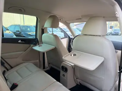 VW Tiguan 2.0 TDI Sport&Style — SUV robuste, moteur efficace, historique sans sinistre — Miniature 25