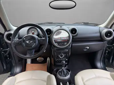 MINI Countryman Cooper S ALL4 — SUV compact premium, traction intégrale et équipements haut de gamme — Thumbnail 14