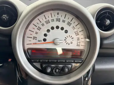 MINI Countryman Cooper S ALL4 — SUV compact premium, traction intégrale et équipements haut de gamme — Thumbnail 16
