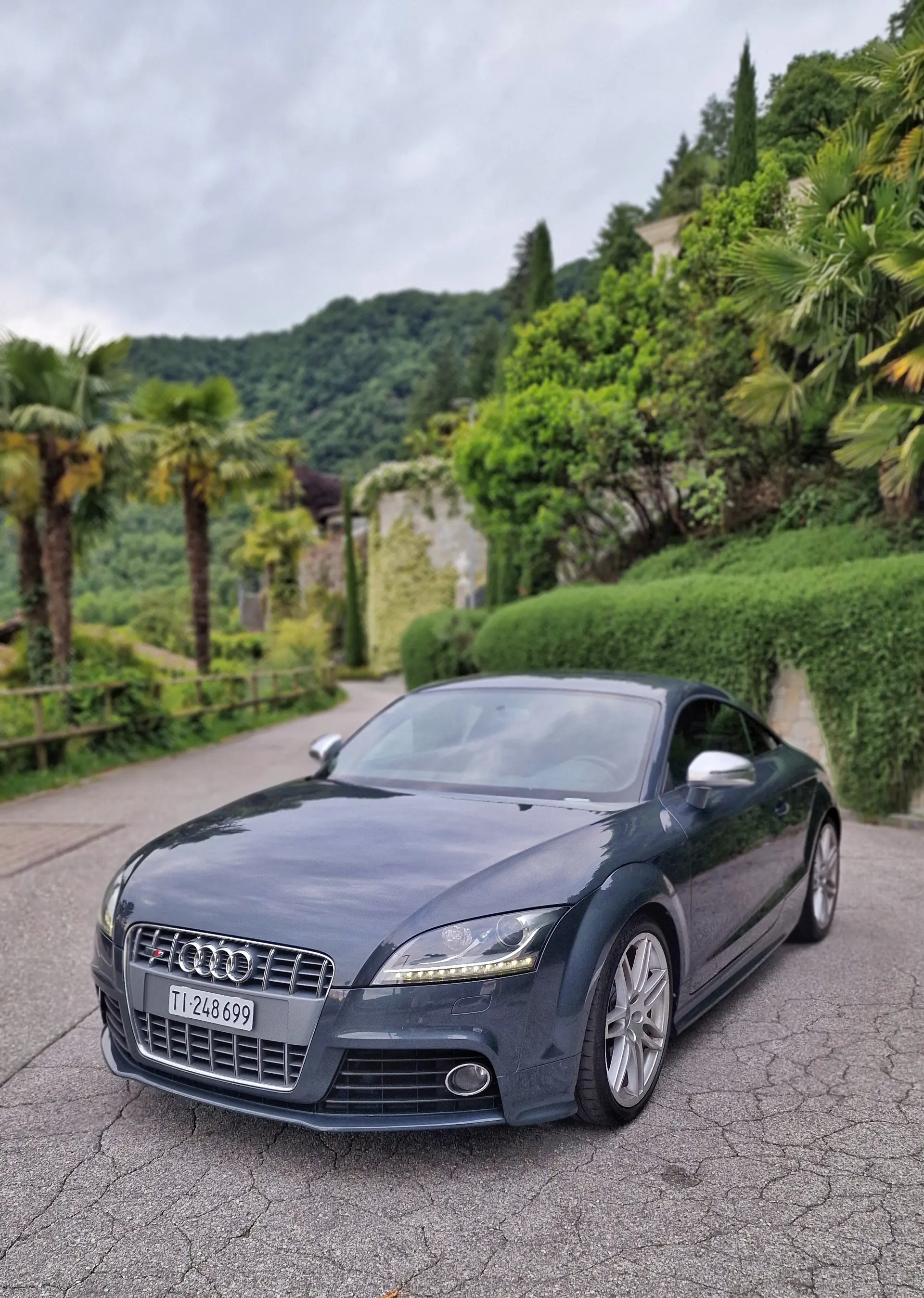 Audi TTS Coupé 2.0 TFSI Quattro — Youngtimer sportif, 272 ch, sans sinistre — vista esterna
