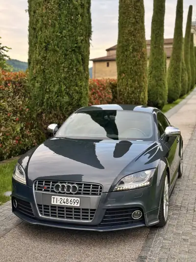 Audi TTS Coupé 2.0 TFSI Quattro — Youngtimer sportif, 272 ch, sans sinistre — vista posteriore