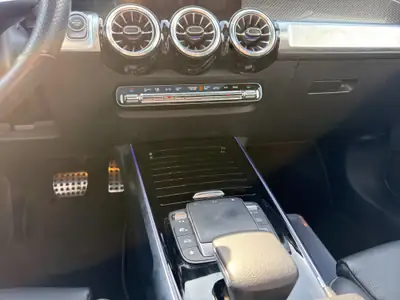 Mercedes-Benz GLB 250 AMG Line 4Matic — SUV compact polyvalent, 84000 km — Miniature 14