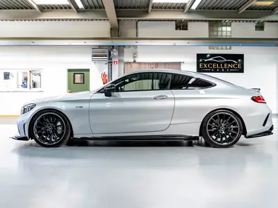 Mercedes-AMG C 43 4Matic — Coupé sportif 390 ch, suspension abaissée homologuée — tableau de bord