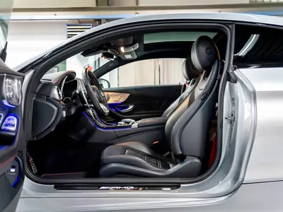 Mercedes-AMG C 43 4Matic — Coupé sportif 390 ch, suspension abaissée homologuée — Miniature 18