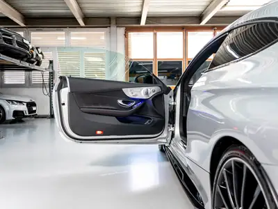 Mercedes-AMG C 43 4Matic — Coupé sportif 390 ch, suspension abaissée homologuée — Miniature 20
