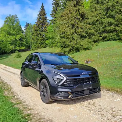 Kia Sportage 1.6 T-GDi Power Edition — SUV hybride léger, 32 000 km seulement — Außenansicht