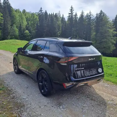 Kia Sportage 1.6 T-GDi Power Edition — SUV hybride léger, 32 000 km seulement — Innenraum