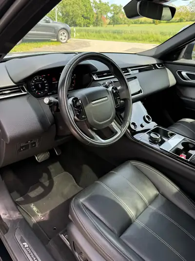 Land Rover Range Rover Velar R-Dynamic P 300 — SUV premium 4x4, 86200 km seulement — tableau de bord