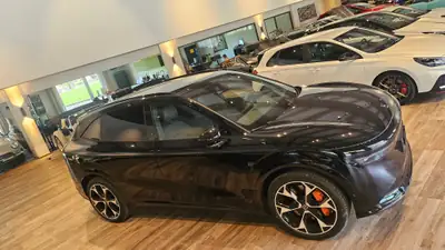 Zeekr 7X 100kWh Privilege AWD — SUV électrique performant, quasi neuf — Thumbnail 8