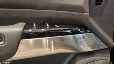 Zeekr 7X 100kWh Privilege AWD — SUV électrique performant, quasi neuf — Thumbnail 25