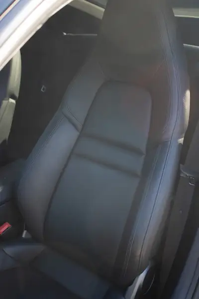 Porsche 911 Carrera 3.0 PDK — Performance iconique, 25 000 km seulement — dashboard