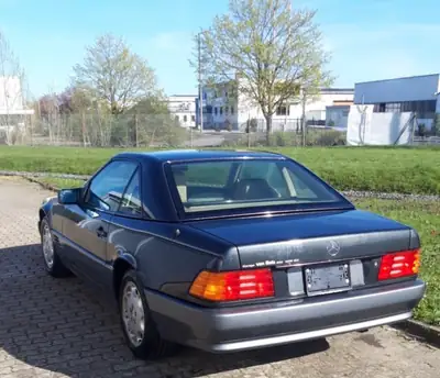 Mercedes-Benz SL 280 — Cabriolet rétro élégant avec hard-top, historique sans sinistre — côté