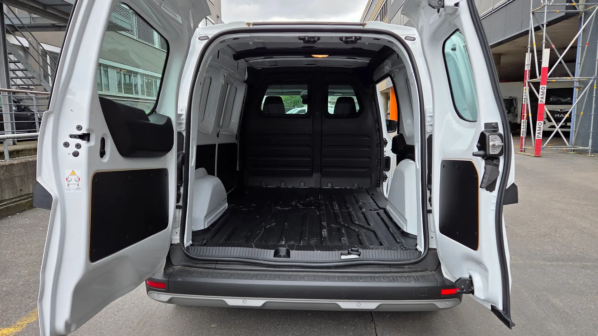 Nissan Townstar 2024 occasion Dietikon — 3