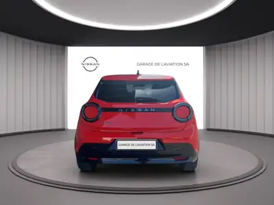 Nissan Micra 52kWh Advance — Citadine électrique performante, 10 km seulement — Heckansicht